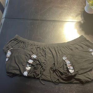 Off the shoulder shirt with arm detail